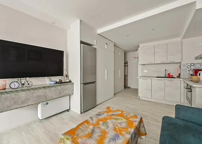 Apartamento Le Sainte Lucie - A 20 Min De La Tour Eiffel Paris